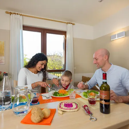 Ξενοδοχείο με διαμερίσματα Eden Πεσκιέρα ντελ Γκάρντα