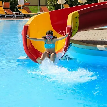 Apart Otel Eden 3*