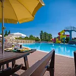 Aparthotel Eden