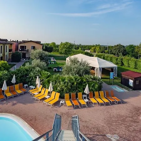 Eden Aparthotel
