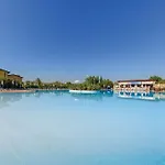 ريزيدنس إيدين شقة فندقية بسكييرا ديل غاردا