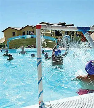 Eden Aparthotel 3*